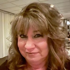 Meet your Posher, Teri